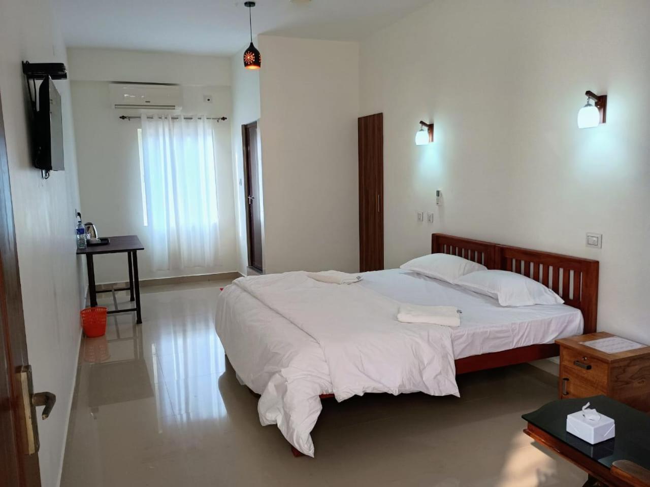 Chael Airport Residency,nedumbassery Cochin * Angamali