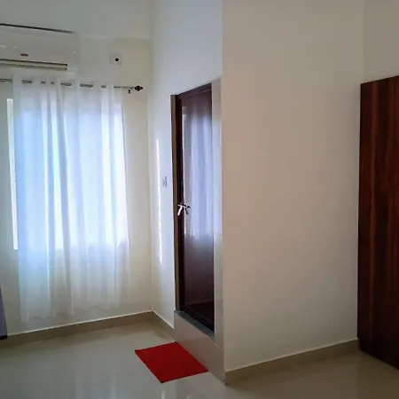 Chael Airport Residency,Nedumbassery Cochin Angamali Exterior photo