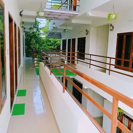 Chael Airport Residency,Nedumbassery Cochin Angamali Exterior photo