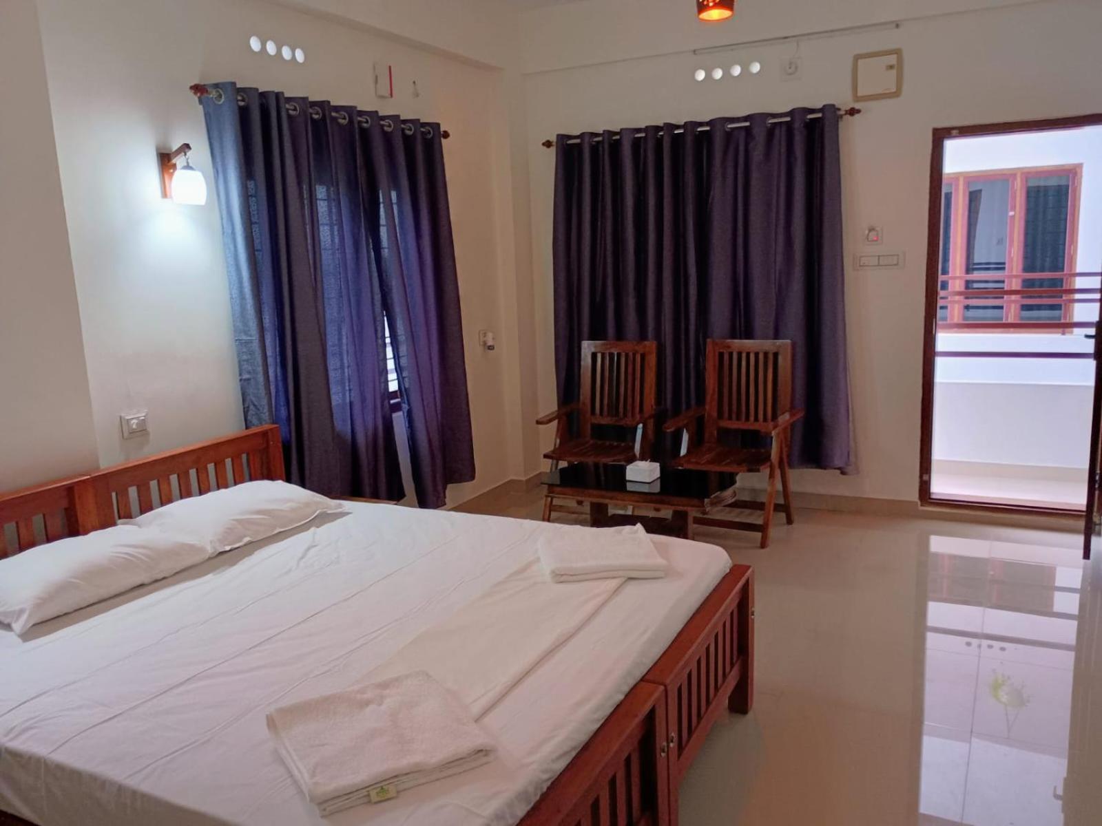 Chael Airport Residency,nedumbassery Cochin Homestay